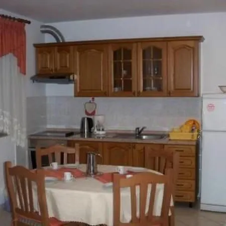 In Mit Garten Und Grill By Interhome Appartement *